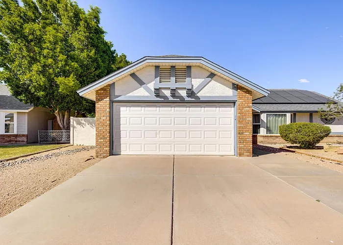 'southwest Getaway' W/ Fenced Yard In Chandler! Holiday home Chandler